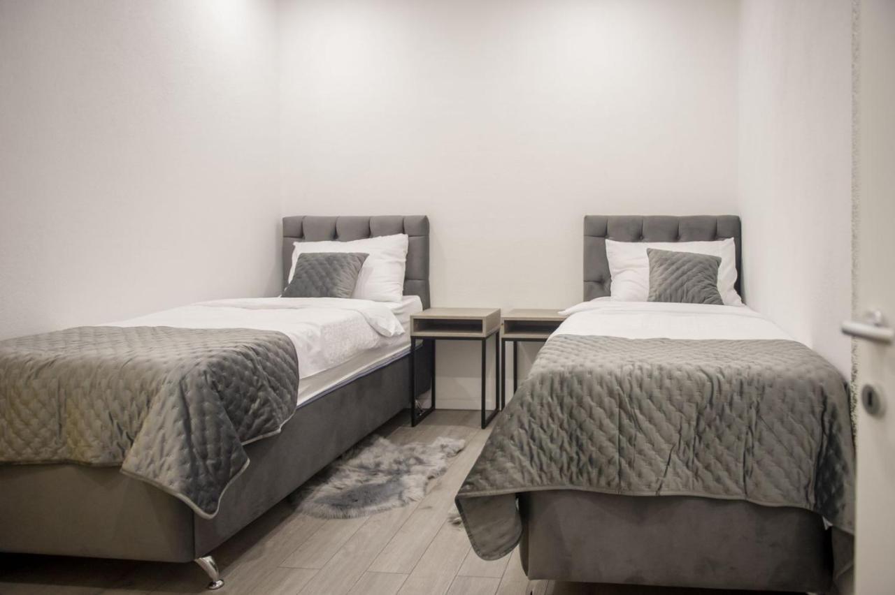 Apartment Lux Elba Kaštela Eksteriør bilde