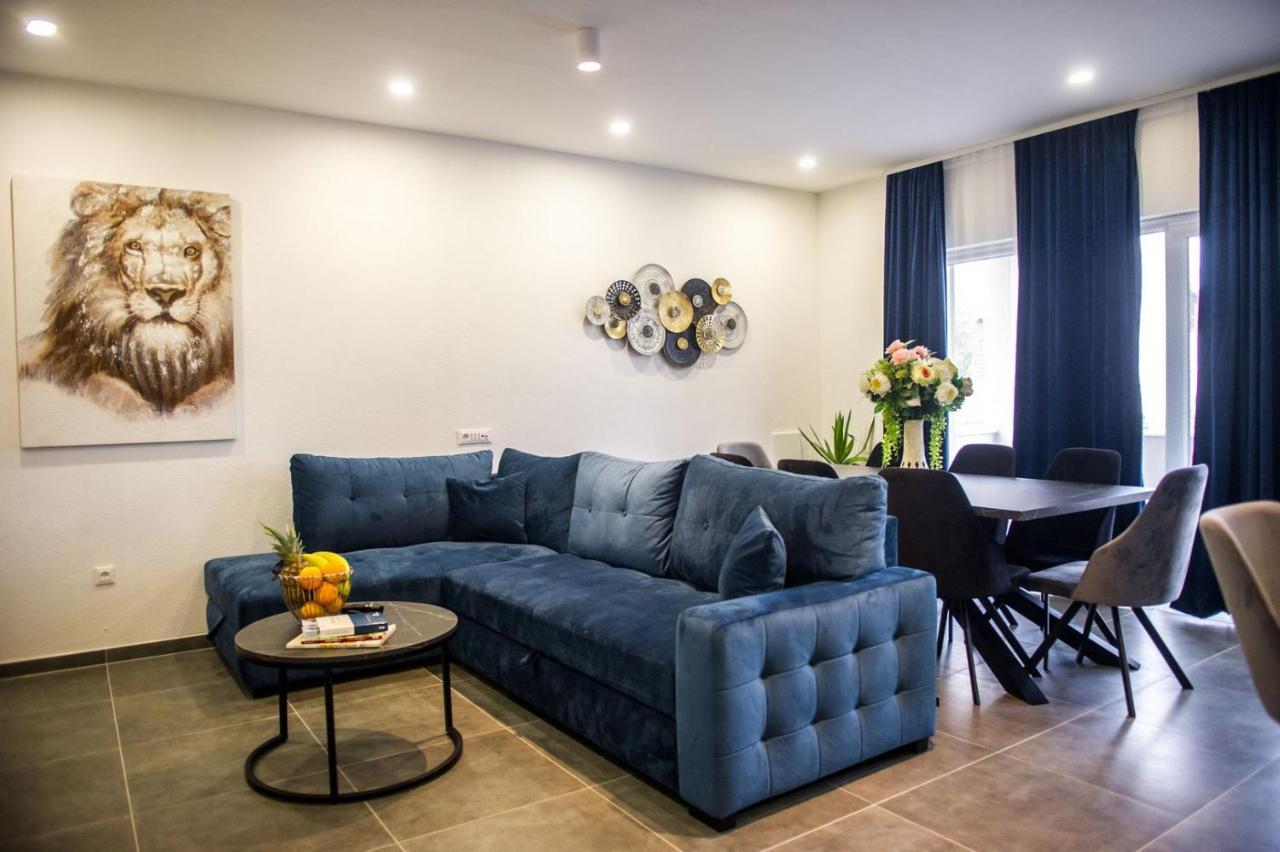 Apartment Lux Elba Kaštela Eksteriør bilde