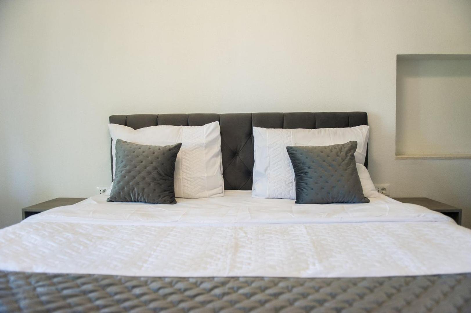 Apartment Lux Elba Kaštela Eksteriør bilde