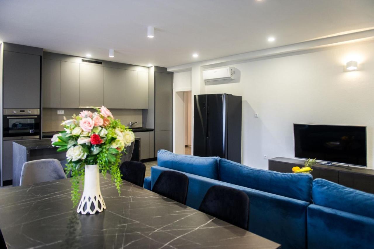 Apartment Lux Elba Kaštela Eksteriør bilde