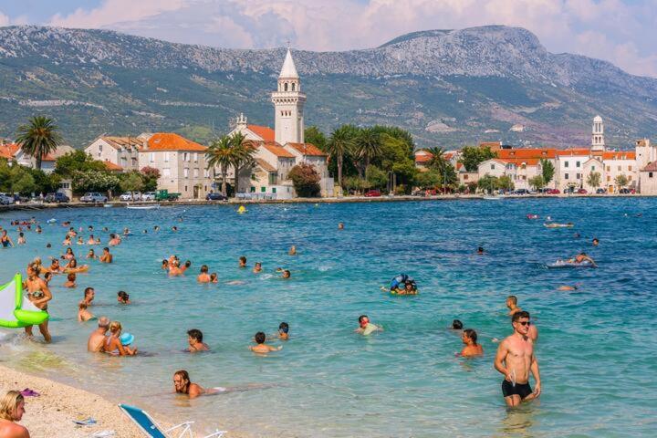 Apartment Lux Elba Kaštela Eksteriør bilde