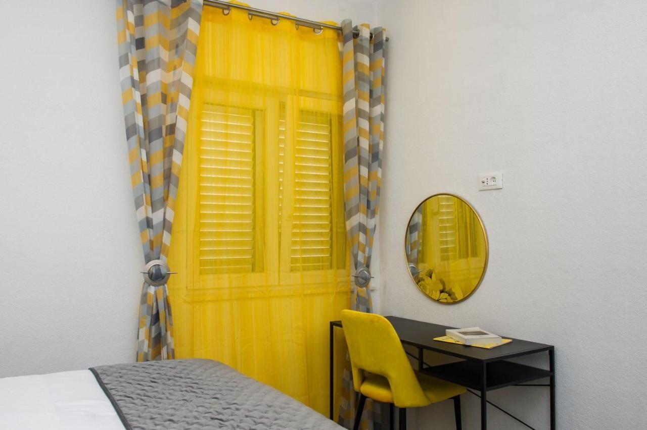 Apartment Lux Elba Kaštela Eksteriør bilde